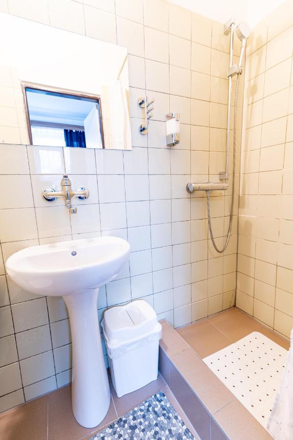 Turisticka Ubytovna Liptovsky Mikulas Bagian luar foto
