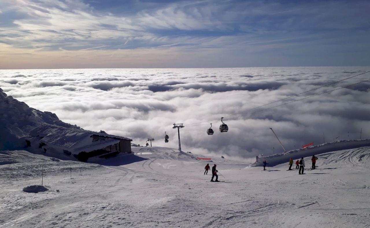 Turisticka Ubytovna Liptovsky Mikulas Bagian luar foto