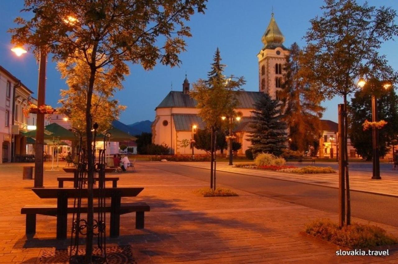Turisticka Ubytovna Liptovsky Mikulas Bagian luar foto
